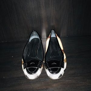 Burberry patent leather loafers